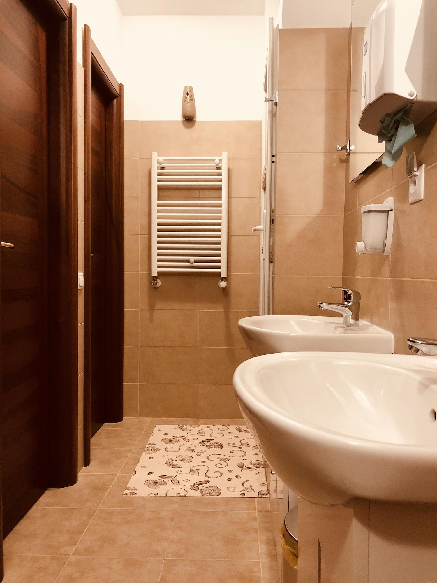 Monte Carlo Palace Rooms Букурещ Екстериор снимка