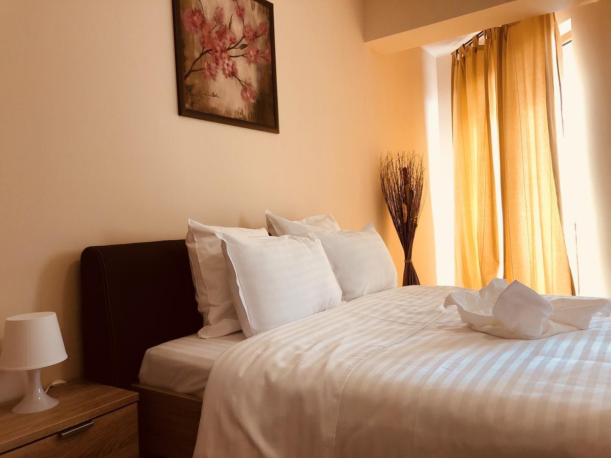 Monte Carlo Palace Rooms Букурещ Екстериор снимка